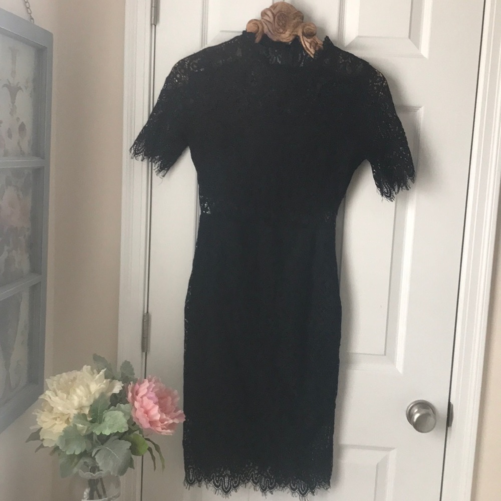 Lulus Lace black dress
